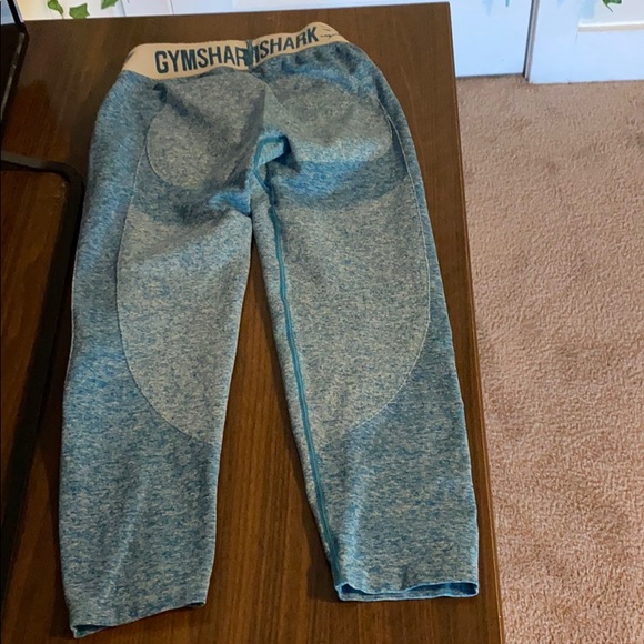 Gymshark blue S cropped leggings - Picture 2 of 6